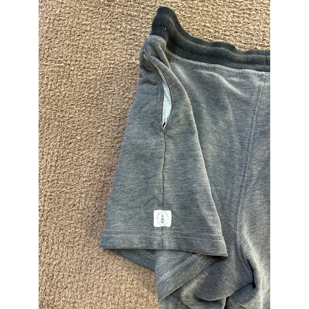 Chubbies Mens Large Gray Sweat Shorts Elastic Waist Lounge Gym 5.5 Inseam